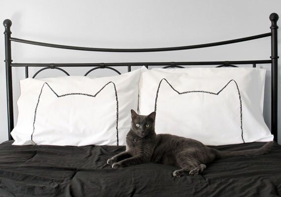 how-to-shop-for-bedding-pillows