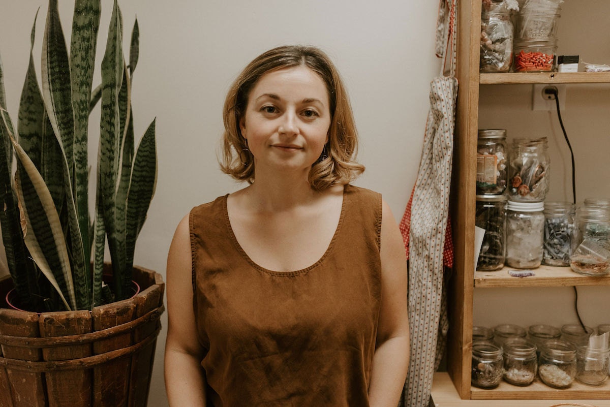 Portrait of Alicia in her studio