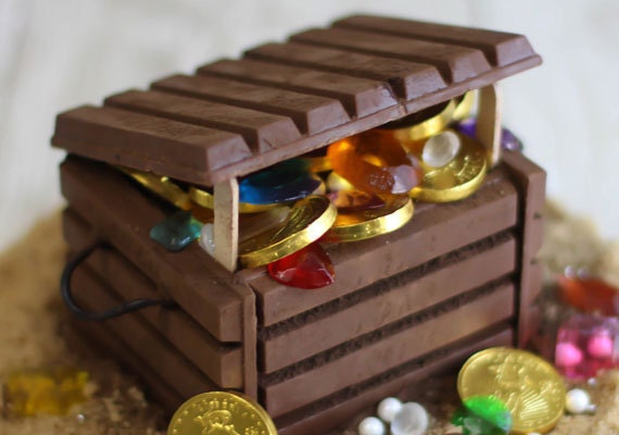 etsy-how-to-sprinklebakes-jewel-treasure-chest-014