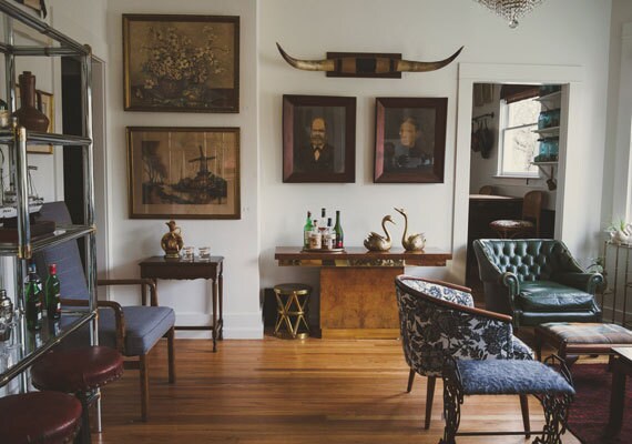 etsy-featured-shop-homestead-seattle-vintage-furniture-home-goods-sitting