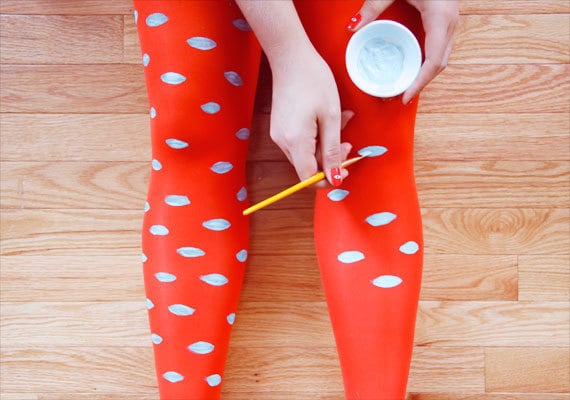 etsy-how-tuesday-how-to-tutorial-diy-painted-tights-clare-mcgibbon-one