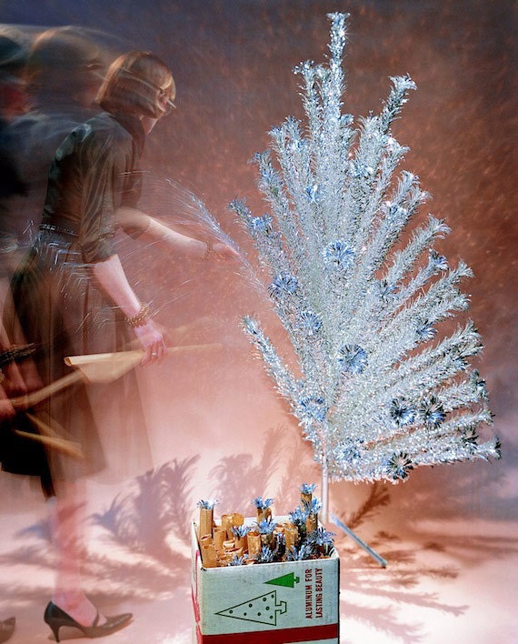 Assembling the aluminum tree