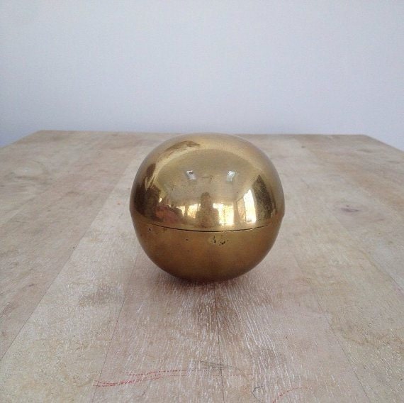 babybeswick-brass-sphere