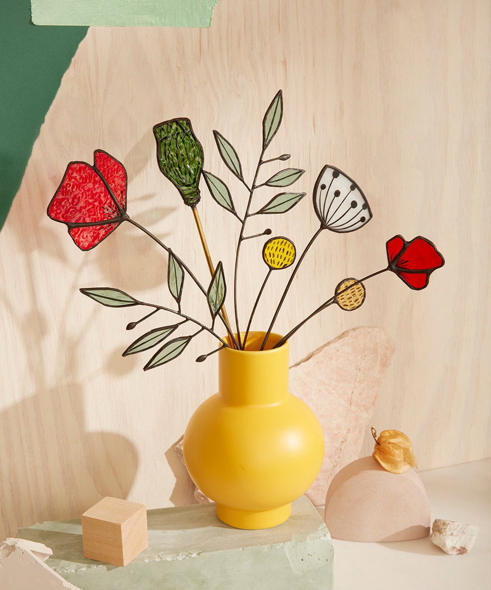 Klarna Peoples' Pick Award winning stained glass wildflower bouquet from Glas & Glas
