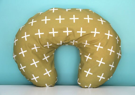 etsy-featured-shop-ivie-baby-boppy