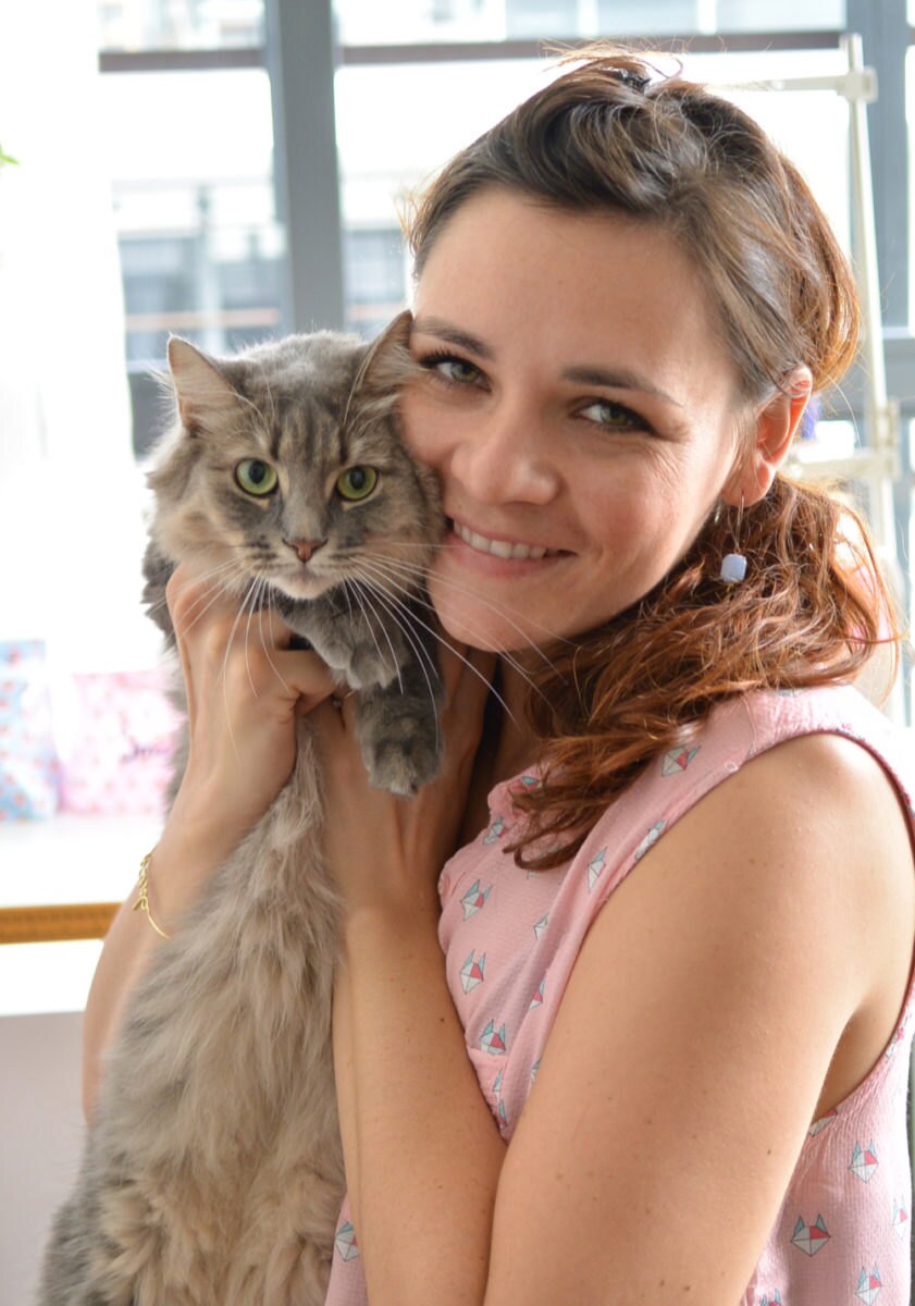 portrait_with_cat