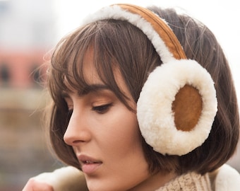 Chestnut sheepskin ear muffs