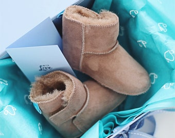 Beige sheepskin baby booties gift set