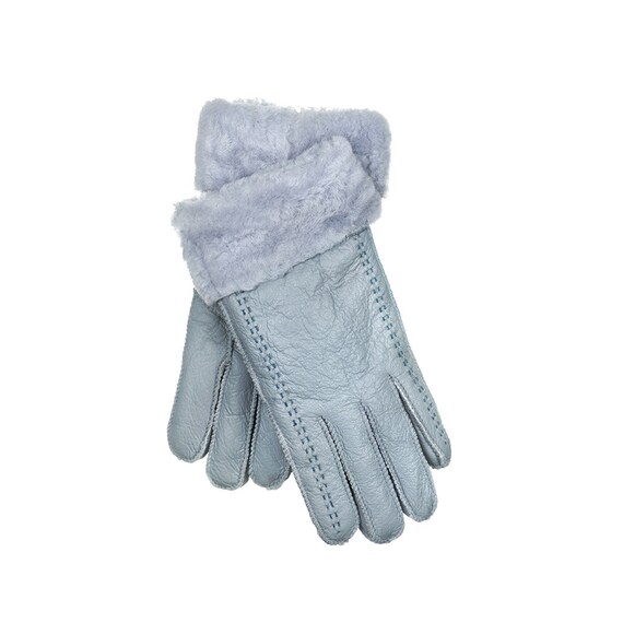 grey sheepskin gloves