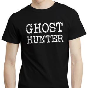 Maglietta regalo Ghost Hunter, regalo investigatore del paranormale per uomo, abbigliamento da cercatore di spiriti per esploratori di luoghi infestati