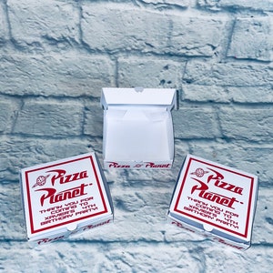 Personalized party favor