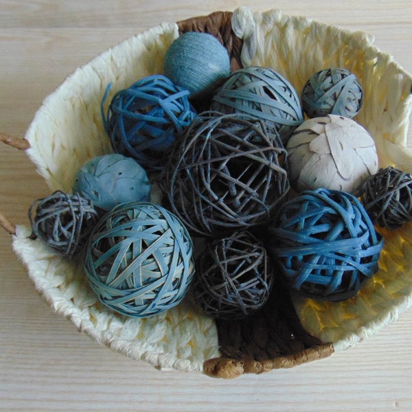 Set of 12 Decorative Balls, Bowl Fillers, Wedding Table Decor, Rustic decor, Cottage Style,Eco Friendly Decor, Natural Decor Country