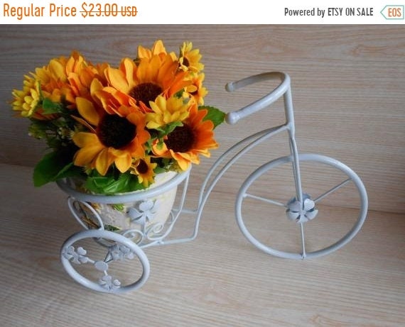 On Sale Vintage White Tricycle Bicycle Design Wrought Iron Etsy