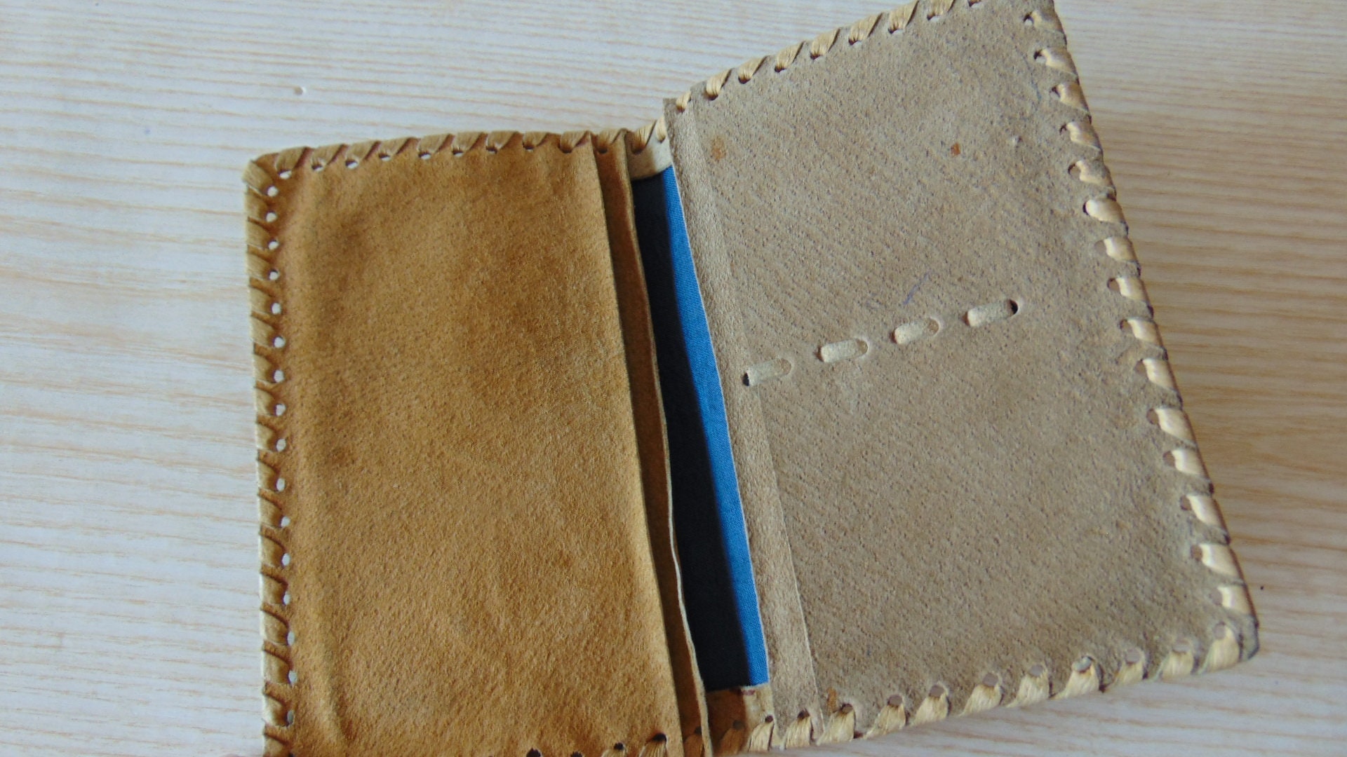 ON SALE Leather wallet Vintage leather wallet Leather Etsy