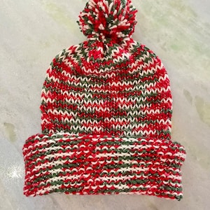USA Hand Knit Unisex Hat Beanie Tuque Stocking Cap Pompom Men’s Women’s - Red White Green Silver Tinsel Christmas