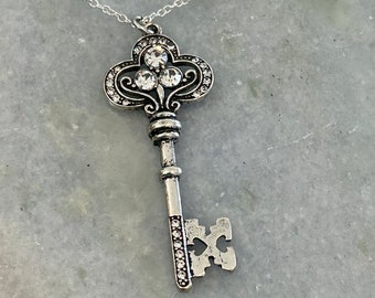 Rhinestone Key Vintage Style Necklace