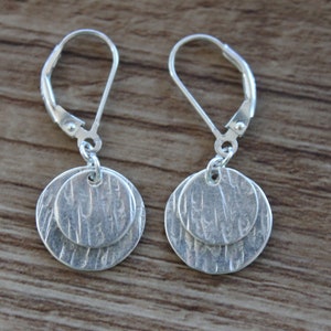 Sterling Silver Earrings Dangle Earrings Minimalist Earrings Small Earrings Disc Earrings Dainty Earrings Hammered Earrings Gift for women