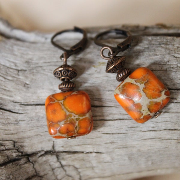 Retro Natural Orange Stone Earrings main image 0