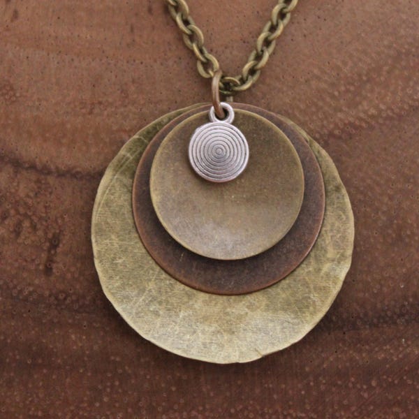 Abbie Pendant Necklace in Mix Metal main image 1