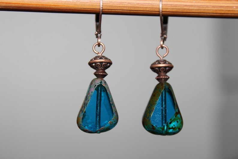 Boucles d'oreilles bleues, Boucles d'oreilles en verre tchèque, Pendants, Boucles d'oreilles en forme de larme, Cadeau d'anniversaire, Pour femme, Cadeau pour elle, Idées cadeaux image 5