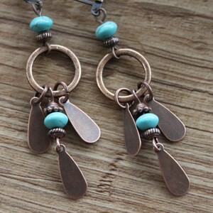 Pendientes de cobre turquesa cuelgan pendientes largos Boho pendientes Boho pendientes Boho joyería pendientes étnicos regalo para las mujeres imagen 6