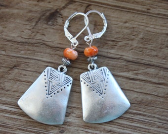 Silver Boho Earrings, Orange Dangle Earrings, Drop Earrings, Spiny Oyster Earrings, Bohemian Earrings, Boho jewelry, Gift for women
