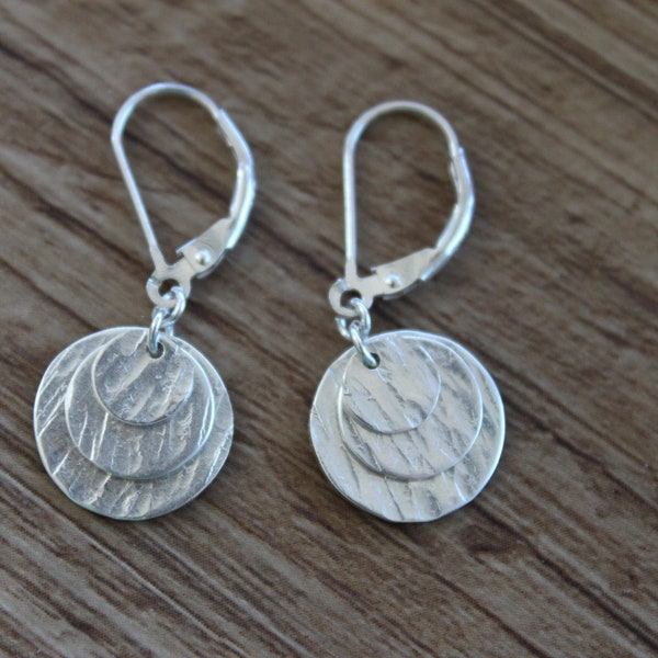 Small Sterling Silver Earrings / Dangle Earrings / Minimalist Earrings / Dainty Earrings / Hammered Earrings / Sterling Lever Back / Gifts