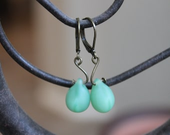 Green Earrings Dangle Earrings Teardrop Earrings Czech Glass Earrings Small Earrings Gifts for women