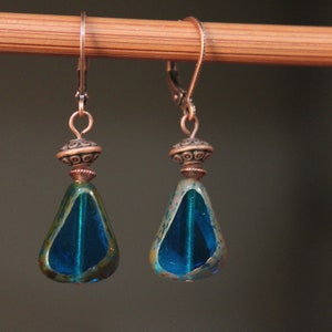 Boucles d'oreilles bleues, Boucles d'oreilles en verre tchèque, Pendants, Boucles d'oreilles en forme de larme, Cadeau d'anniversaire, Pour femme, Cadeau pour elle, Idées cadeaux image 6