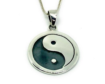 925 Sterling Silver Yin and Yang Sign Pendant Charm with 18 or 20" Silver Curb or Ball Chains