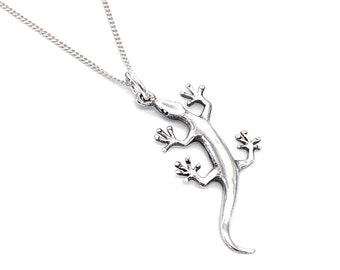 925 Sterling Silver Lizard Gecko Charm Pendant Necklace with 16, 18 or 20" Silver Curb Chain
