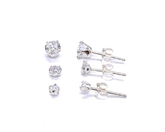 Pair of 925 Sterling Silver Small White CZ Gem Flower Minimal Earrings Pair of 925 Sterling Silver Small White CZ Gem Flower Minimal Earrings