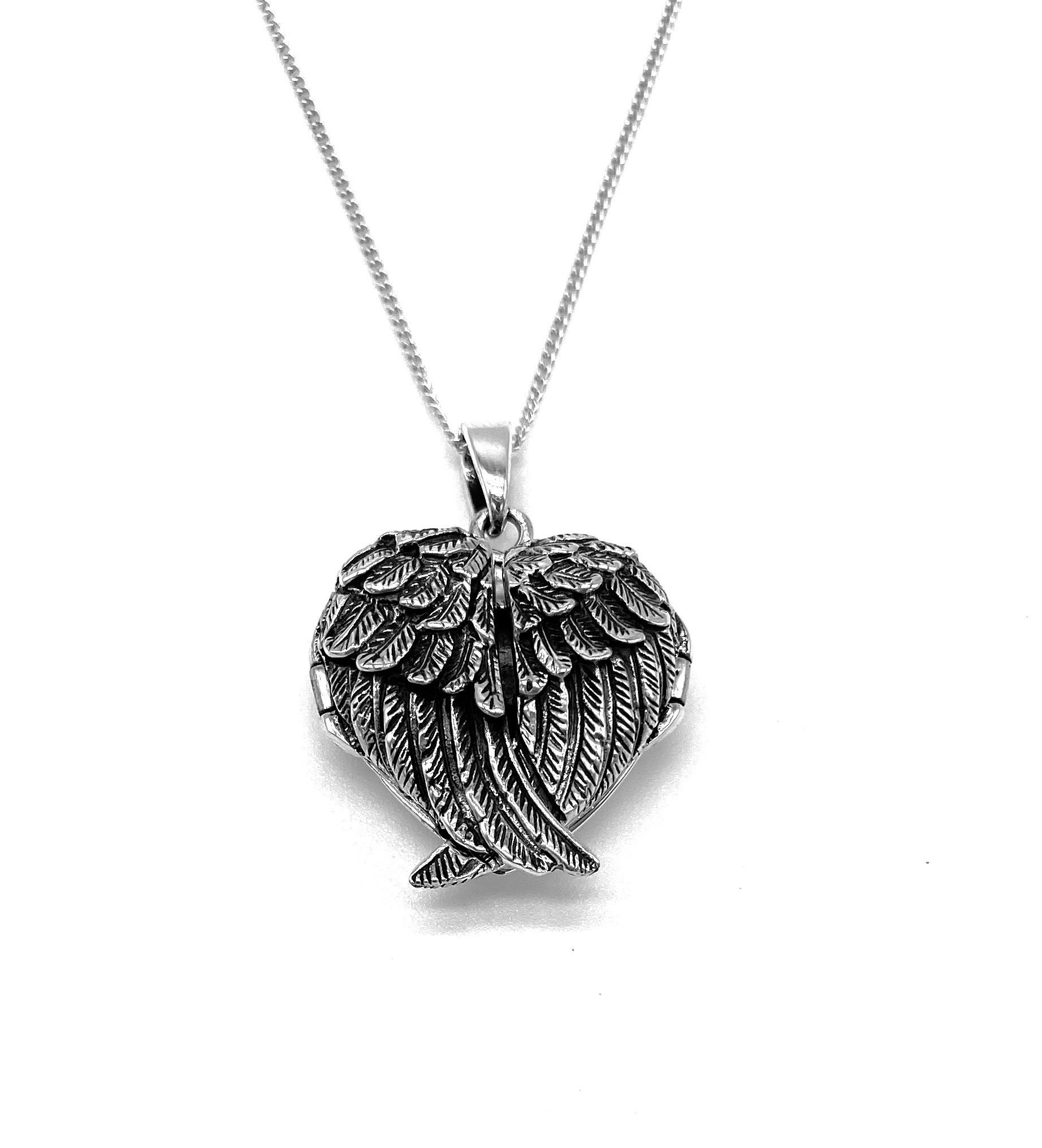 Collana Medaglione Portafoto In Argento 925 Con Cuore E Ali D'angelo Custode, Incisione "Always In My Heart", Catena 45 Cm Regolabile - copertina