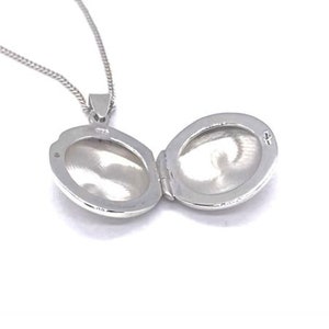 925 Sterling Silver Round Circular Plain Photo Pendant Locket on 16, 18 or 20 Silver Curb Chain image 2