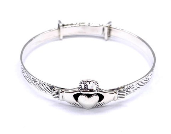 Sterling Silver Claddagh Baby Expandable Bangle - Solvar - Fallers.com -  Fallers Irish Jewelry