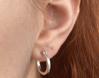 Orecchini a cerchio con cerniera a tubo quadrato in argento sterling 925 - Italia