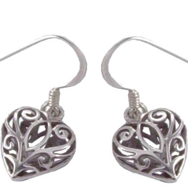 Boucles d'oreilles en forme de cœur en filigrane celtique en argent sterling 925