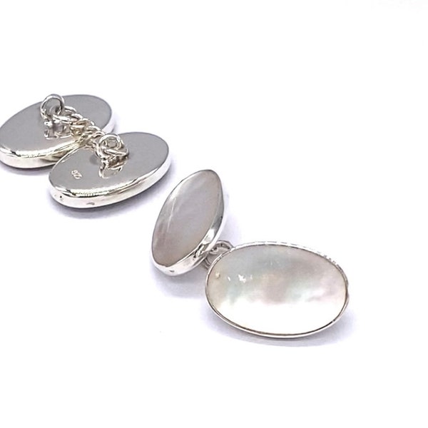 925 Sterling Silver Mother of Pearl Stone Chain Link Oval Shaped Cufflinks