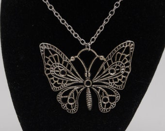 Vintage Butterfly Necklace ~ Pendant ~ Nature ~