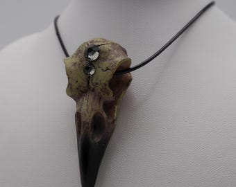 Colar com Crânio de Corvo ~ Gótico ~ Corvo ~ Crânio ~ Colar - Pingente de Corvo ~ Bruxa ~ Wicca ~ Pássaro ~ Osso ~ Joias ~ Halloween ~ Gótico