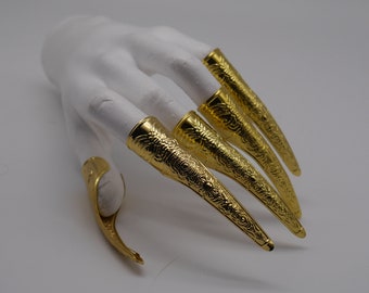 5pc gold Dragon Claws ~ gothic nails ~ tips ~ nail art ~