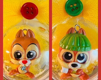 Conjunto de adornos dúo de ardillas pequeñas