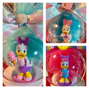 Sassy Duck Globe Ornament (3options)