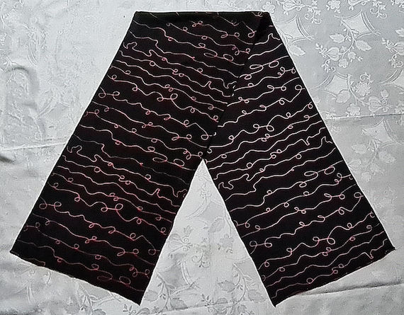 Gents Scarf Vintage Authentic Abstract Wavy Lines Pattern Black Silk Long Mens