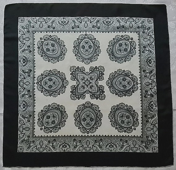 Scarf Vintage Authentic Paisley Art Black Gray White Silk 35" Square