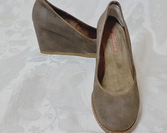 Zapatos vintage auténticos Max Mara Weekend de piel de terciopelo marrón para mujer, talla US 5.5 EU 36