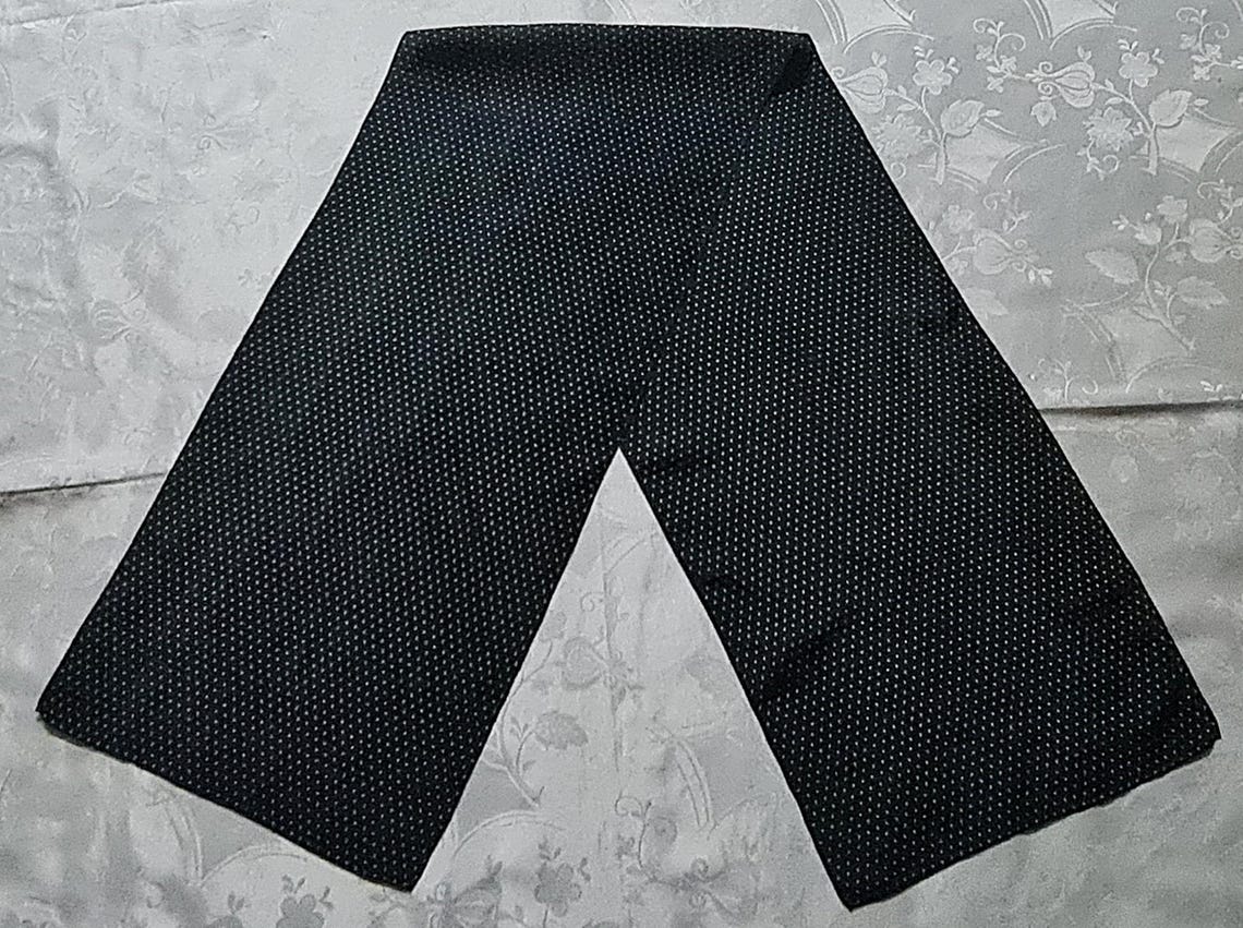 Gents Scarf Vintage Authentic Polka Dot Black White Silk Long Mens, Foto 1 von 5