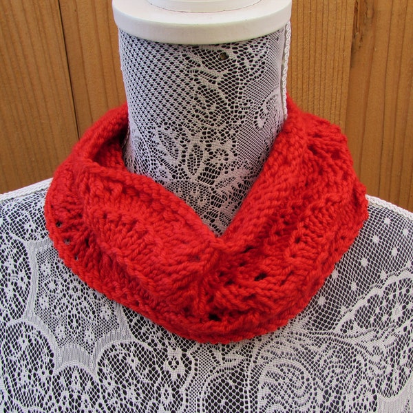 Old Shale Pattern Knit Cowl; Cowl Knit in Red Cashmere and Silk Blend Yarn; Christmas Cowl; Red Cashmere Cowl; Silk Cowl; Scallop Edge Cowl