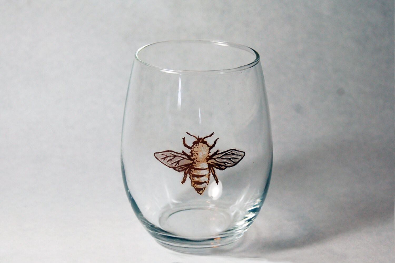 Bee Wine Glass // Honey Bee Stemless Kiln Fired // Glass Goat Etsy