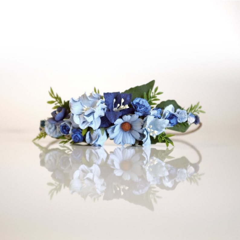 DIY Kit de couronne fleur bleu, faire votre propre couronne de fleurs, accessoire de mariage bleu, quelque chose de bleu image 3